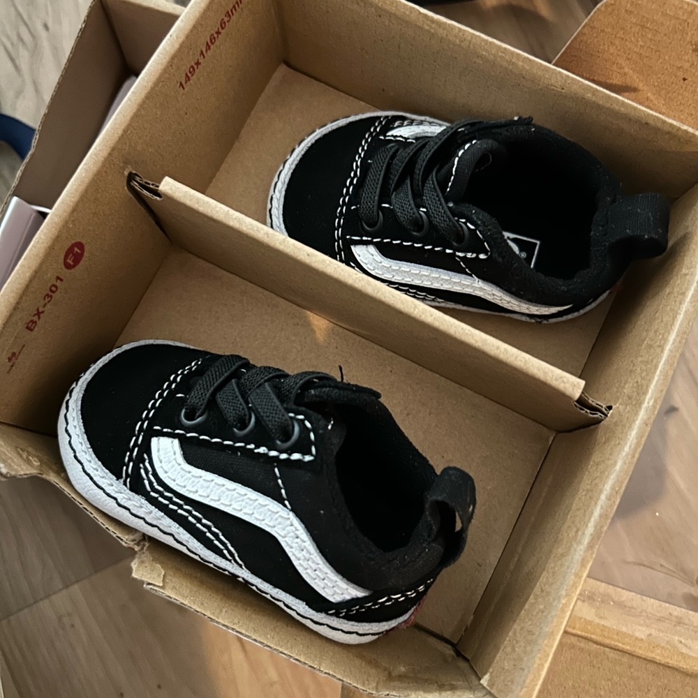 Kids Black and White adidas